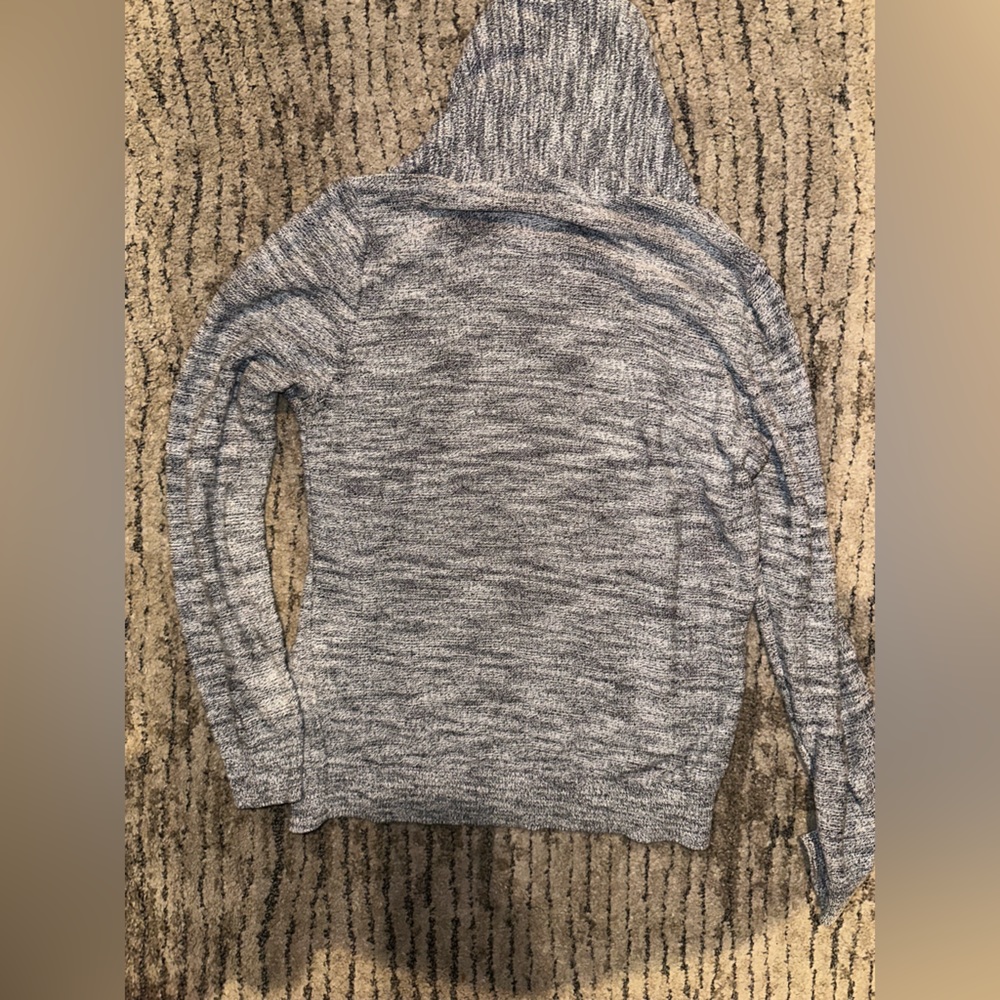 Turtle neck - Picture 3 of 3